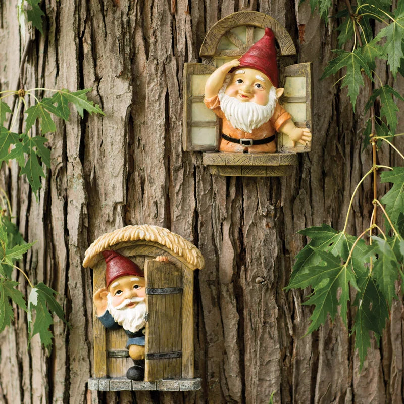 Knothole Gnomes - 2 Piece Garden Welcome Tree Set